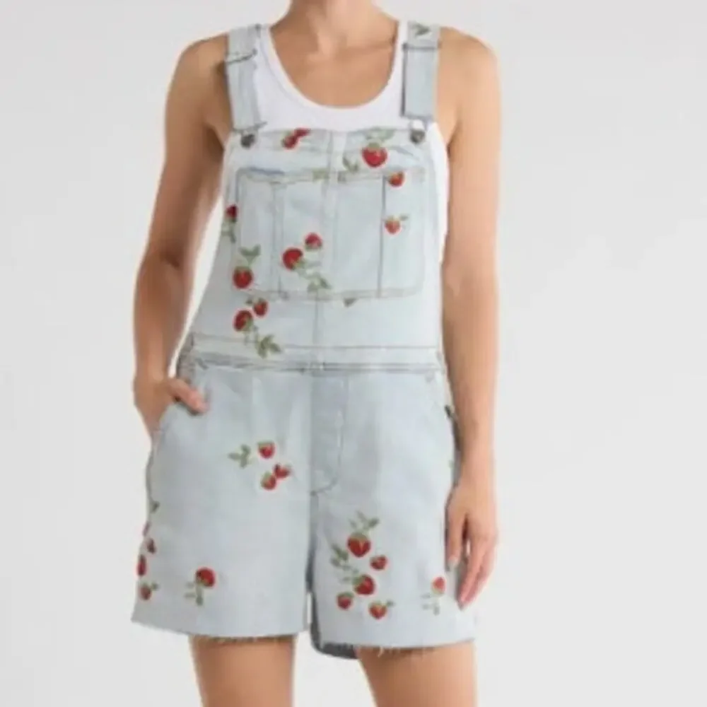 Driftwood NWT Strawberry Fields Embroidered Denim Shortalls Size L